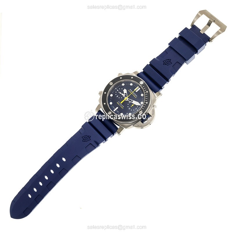 Panerai PAM01291 Replica - Automatic - Blue Steel - Rubber Blue Buckle - View 2