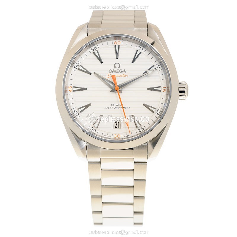 Omega Seamaster 220.10.41.21.02.001 Replica - Automatic - Silver Steel Case - Silver Dial - Steel Strap - View 2