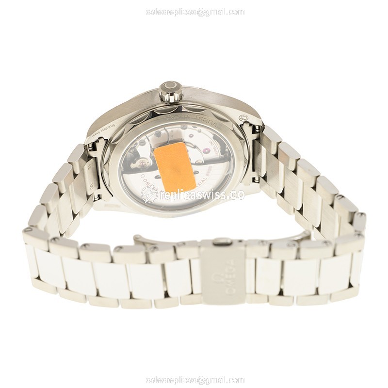 Omega Seamaster 220.10.41.21.02.001 Replica - Automatic - Silver Steel Case - Silver Dial - Steel Strap - View 4