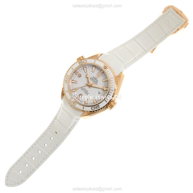 Omega Seamaster Replica - Automatic - 18kt Rose Gold - Ceramic Case - White Dial - White Cowhide Strap - View 2