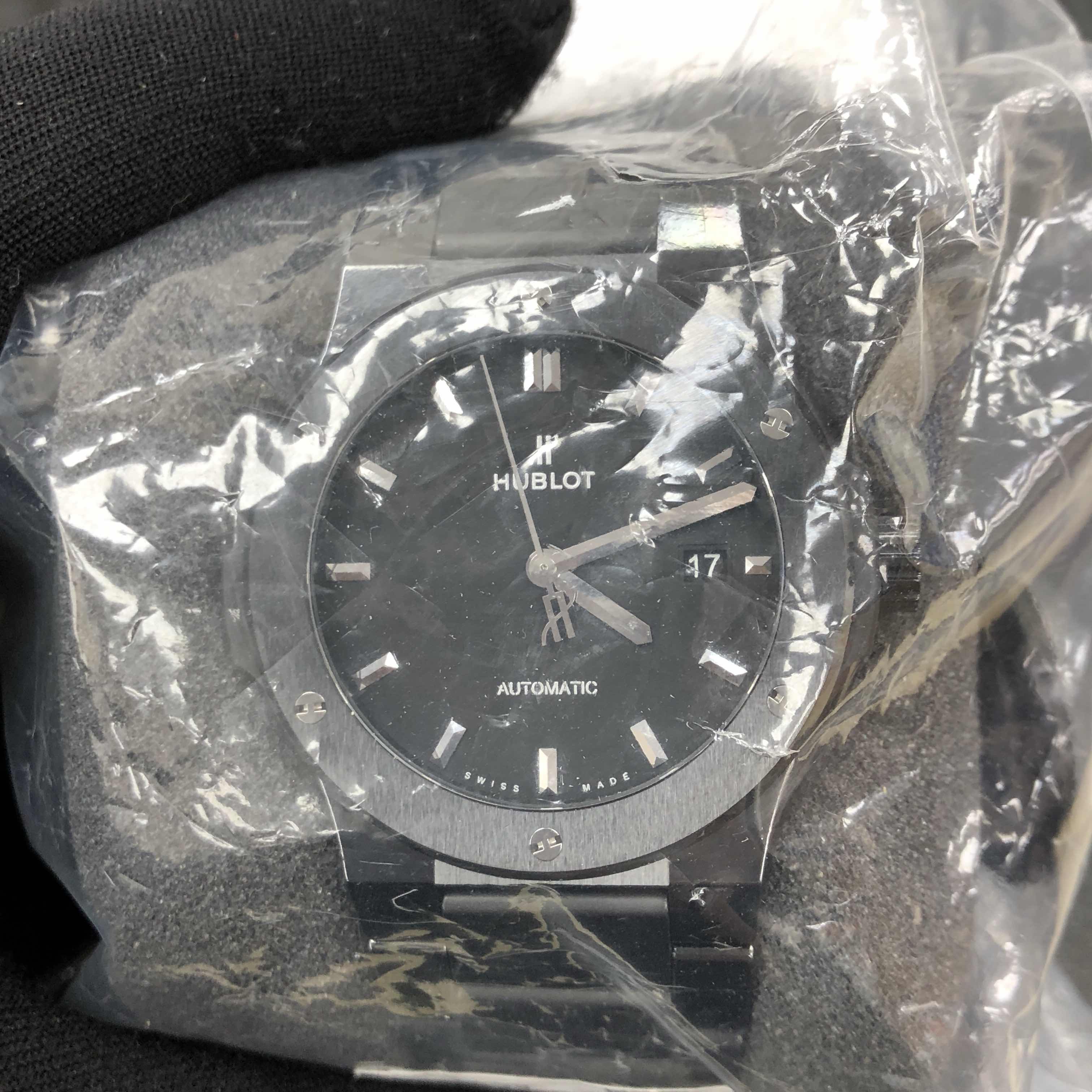 Hublot Classic Fusion Replica - Automatic - Black Dial - Ceramic/Steel - Black Strap - View 4