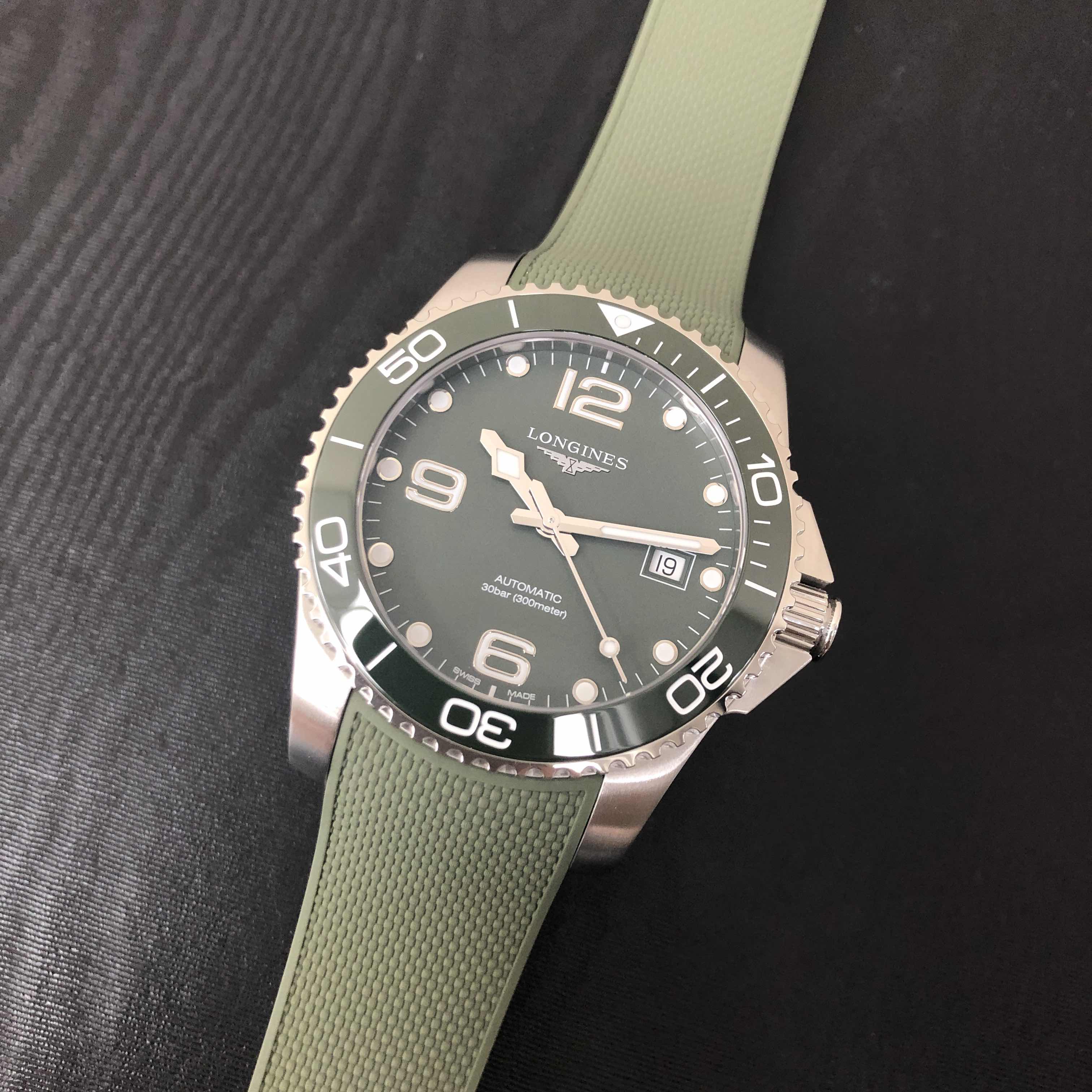 Longines CONQUEST Replica - Automatic - Green Dial - Steel Case - Rubber Strap - View 4