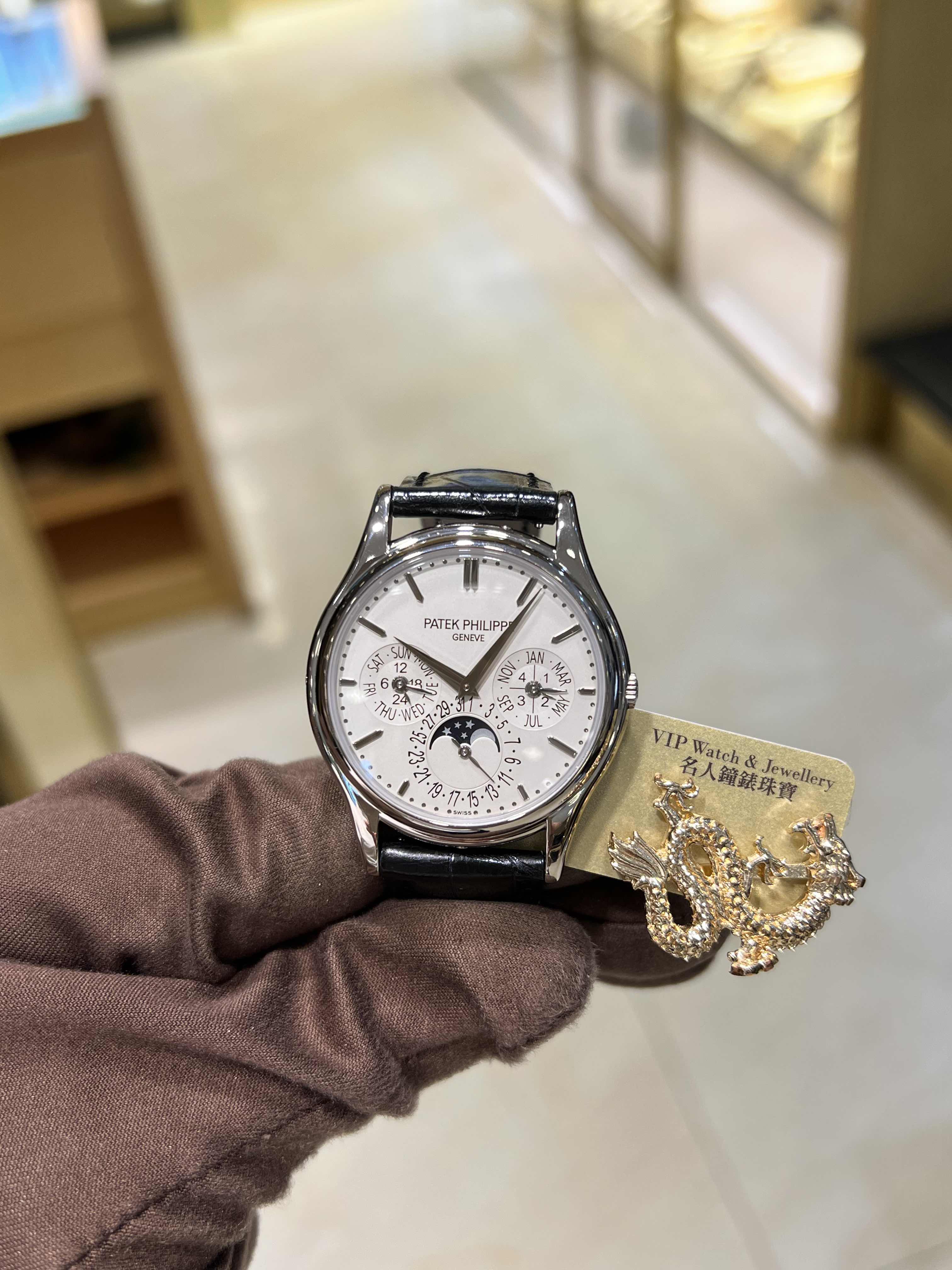Patek Philippe 5140G-001 Grand Complications - Auto - 18kt White Gold - White Dial - Black Alligator Strap - View 4