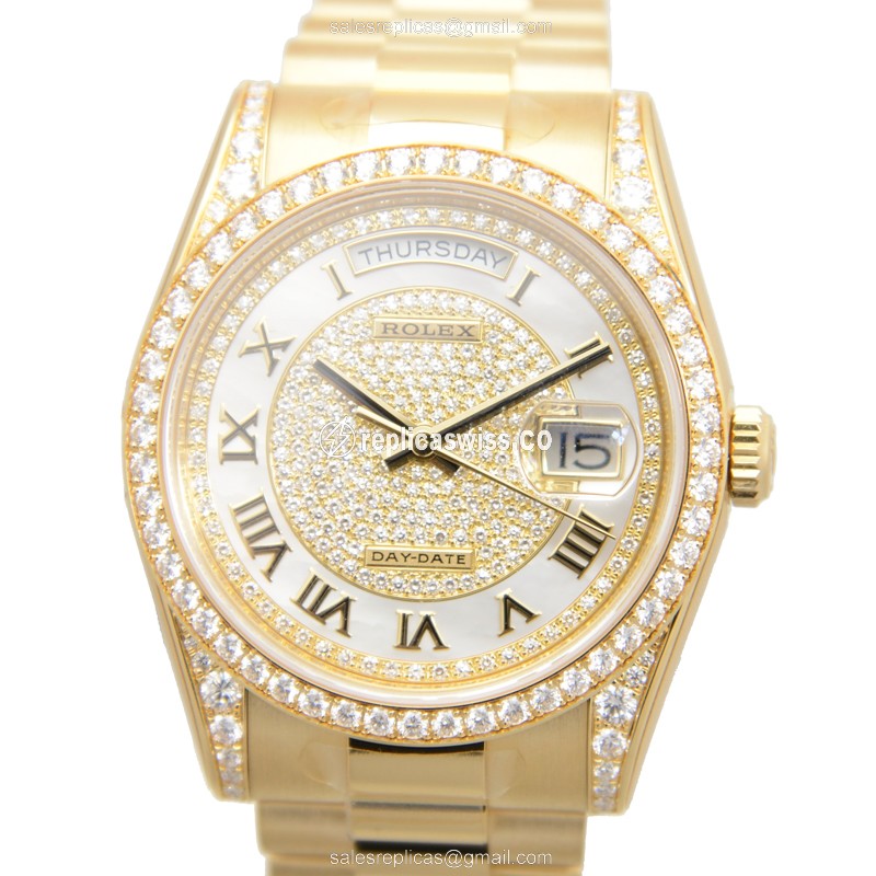 Rolex Day-Date Replica: Automatic - 18kt Gold Case - Diamond Dial - Gold Strap