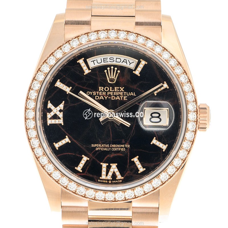 Rolex DAY-DATE Replica - Automatic - 18kt Rose Gold Case - Blue Dial & Diamonds