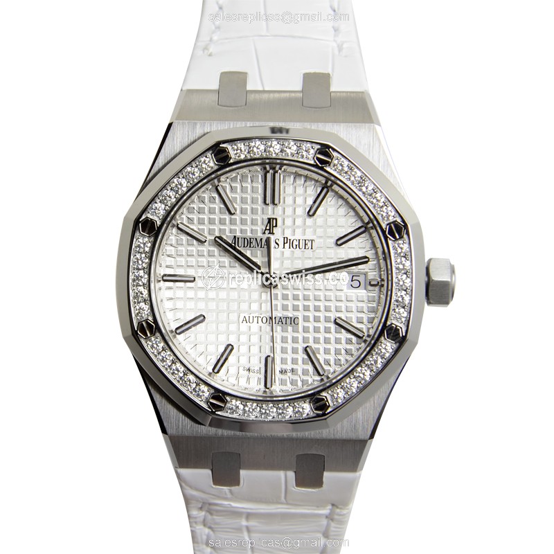 Audemars Piguet Royal Oak Replica - Automatic - Diamond Case - Silver Dial - White Alligator Strap