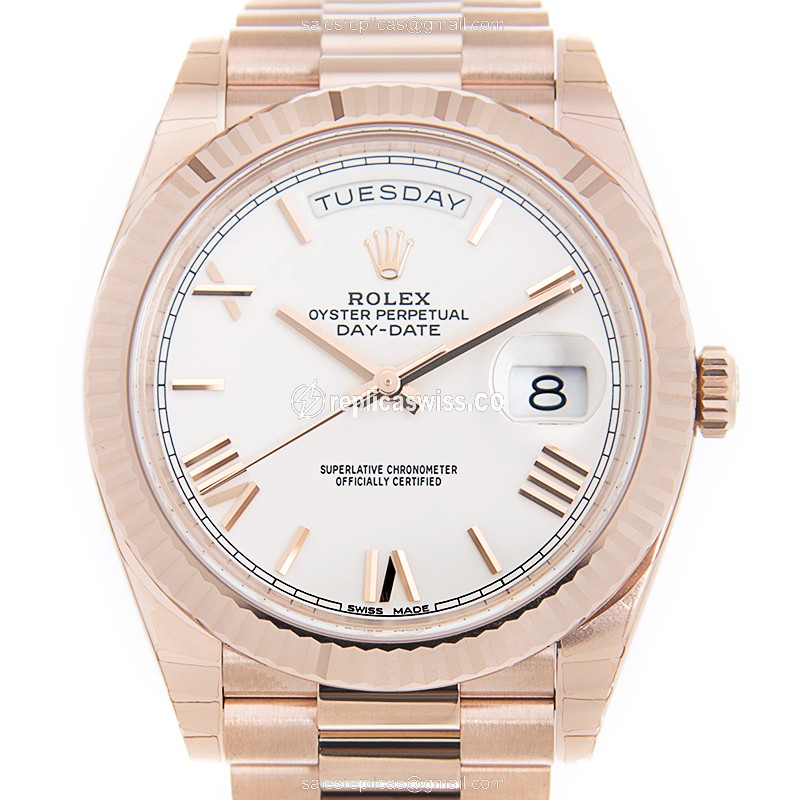 Rolex DAY-DATE Replica - Automatic - White Dial, 18kt Gold Case on Pink Gold Strap