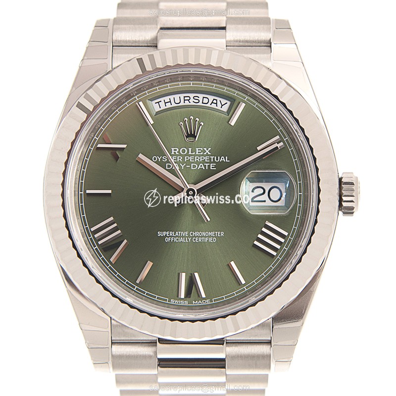 Rolex DAY-DATE Replica - Automatic - 18kt Gold - Green Dial, Silver Clasp