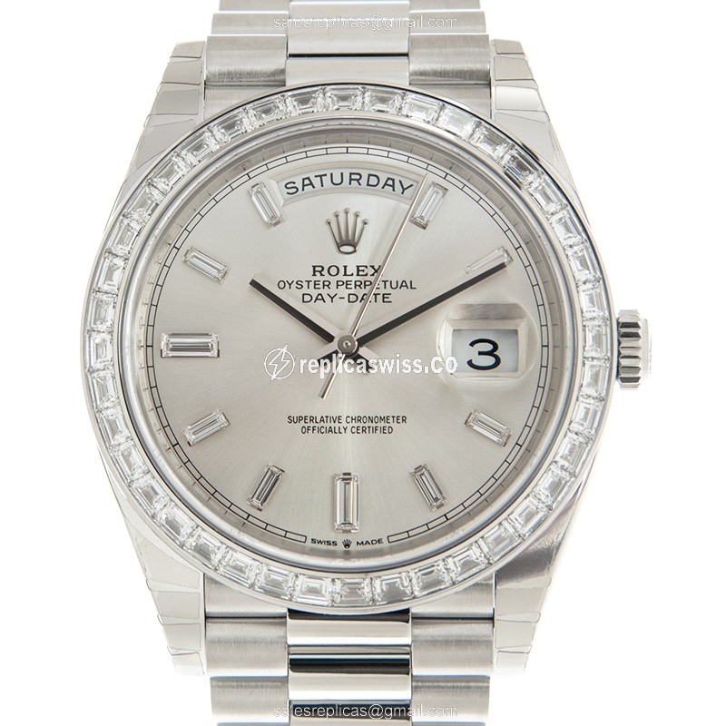 Rolex DAY-DATE Replica - Automatic - 950 Platinum Case - Silver Dial, Diamond Clasp - Luxury Replica DAY-DATE Watch