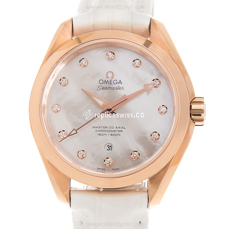 Omega Seamaster 231.53.34.20.55.001 - Auto - 18kt Rose Gold - White Dial - Leather strap - Buckle Clasp