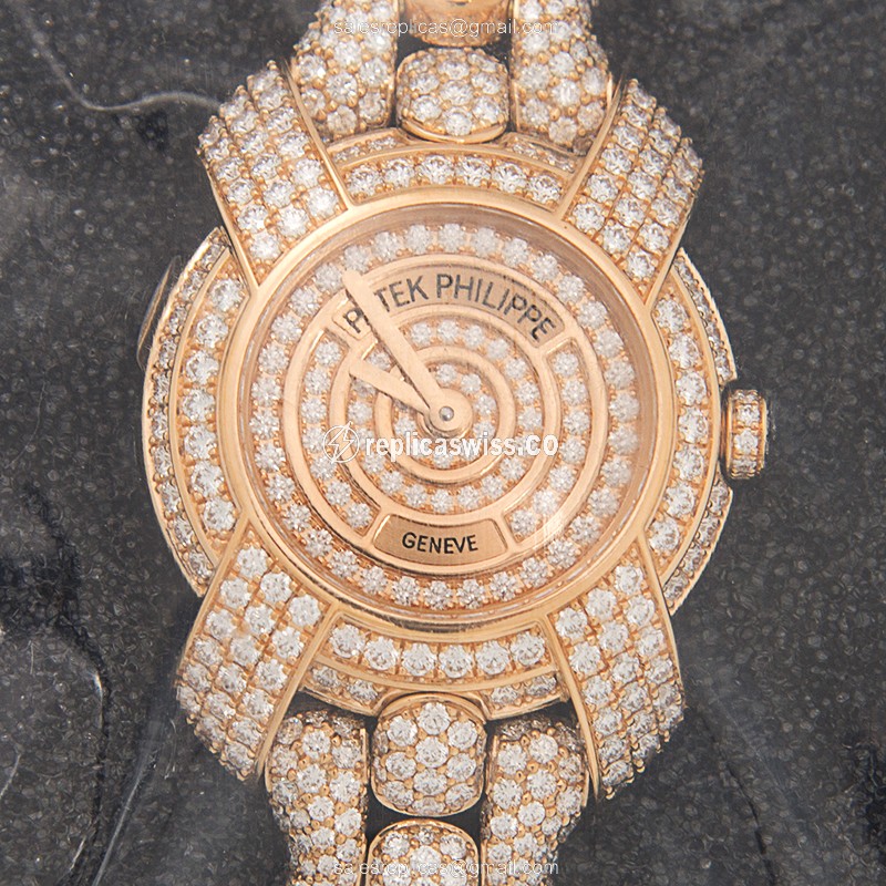 Patek Philippe TWENTY-4 Replica - Automatic - 18kt Rose Gold - Diamond Dial - Gold Clasp - Luxury Replica TWENTY-4 Watch