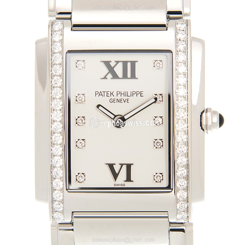 Patek Philippe TWENTY-4 Quartz - White Dial - Diamonds - Steel Strap - Silver Clasp - Luxury Replica TWENTY-4 Watch