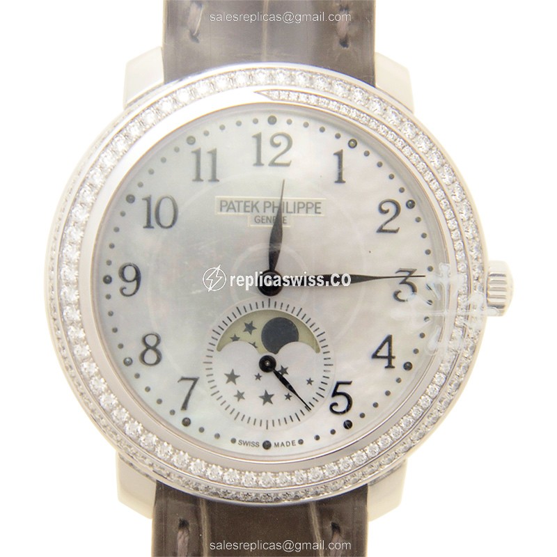 Patek Philippe 4968G-010 Complications Manual Wind 18kt White Gold Buckle Silver Dial Alligator Brown