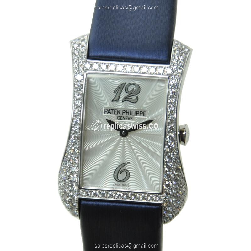 Patek Philippe 4972G-001 GONDOLO Quartz - 18kt White Gold - Diamond - Gray Dial - Blue Satin Strap