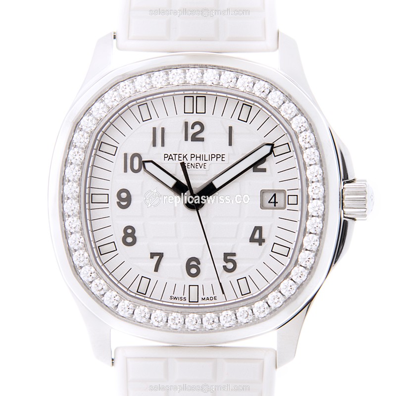 Patek Philippe AQUANAUT Quartz - Diamond Case - White Dial - Rubber Strap
