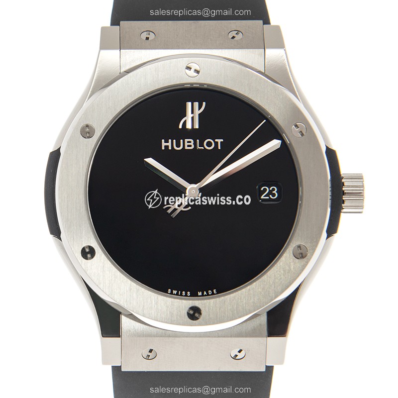 Hublot Classic Fusion Replica - Automatic - Titanium Case - Black Dial - Rubber Strap
