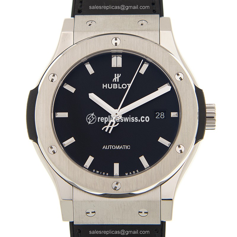 Hublot Classic Fusion Replica - Automatic - Titanium Case - Black Dial - Black Alligator Strap
