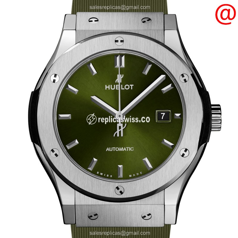 Hublot Classic Fusion Replica - Automatic - Green Dial - Titanium - Rubber Strap - Green