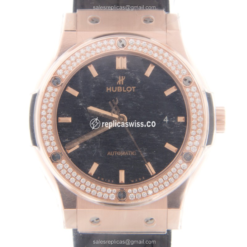 Hublot Classic Fusion Replica - Automatic - 18kt Rose Gold Case - Diamonds - Black Dial - Alligator Strap