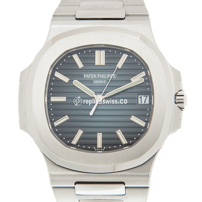 Patek Philippe 5711/1A-010 NAUTILUS Automatic Stainless Steel