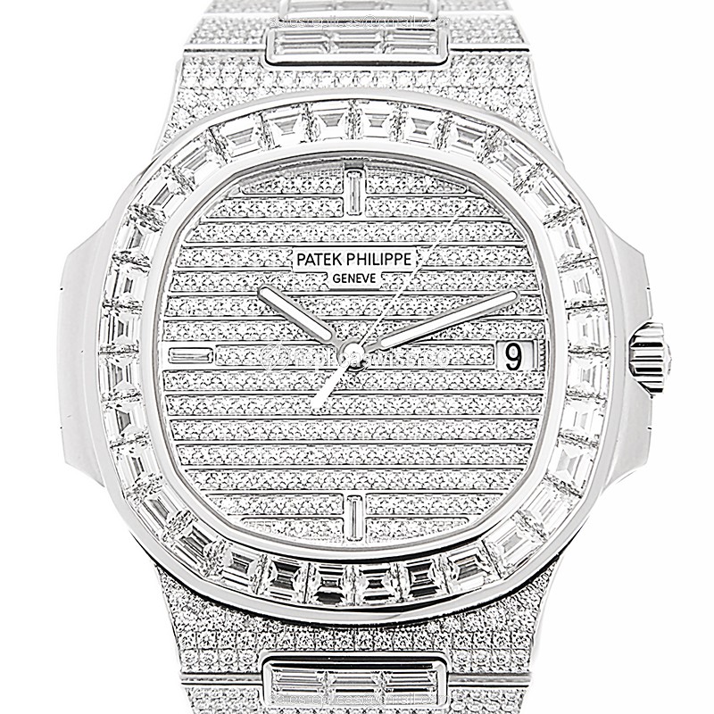 Patek Philippe 5719/10G-010 Replica - Automatic - White Gold - Silver Dial - Diamond bezel - 36mm