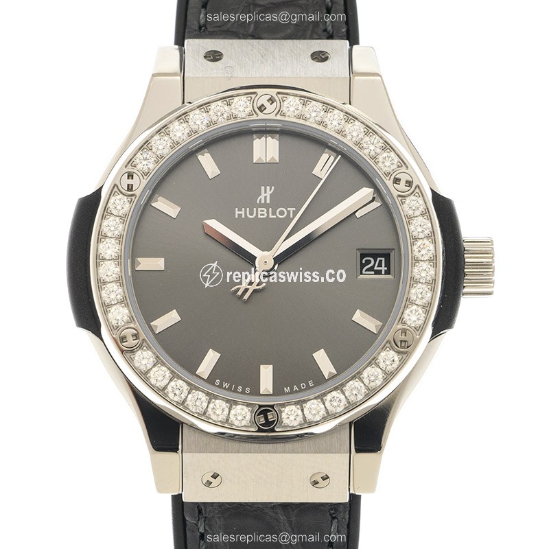 Hublot Classic Fusion Replica - Quartz - Titanium Case - Diamond - Gray Dial - Grey Alligator Strap