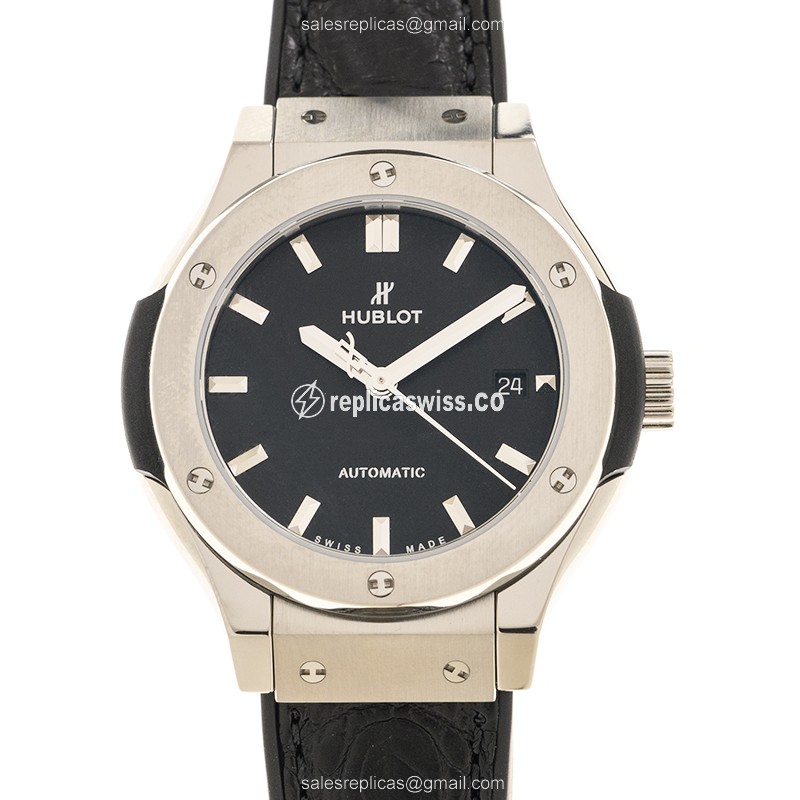 Hublot Classic Fusion Replica - Automatic - Titanium Case - Black Dial - Black Alligator Strap