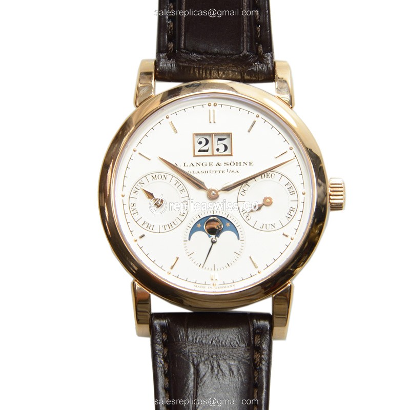 A Lange & Sohne SAXONIA Replica - Auto - 18kt Rose Gold - White Dial - Brown Alligator Buckle - Luxury Replica SAXONIA Watch