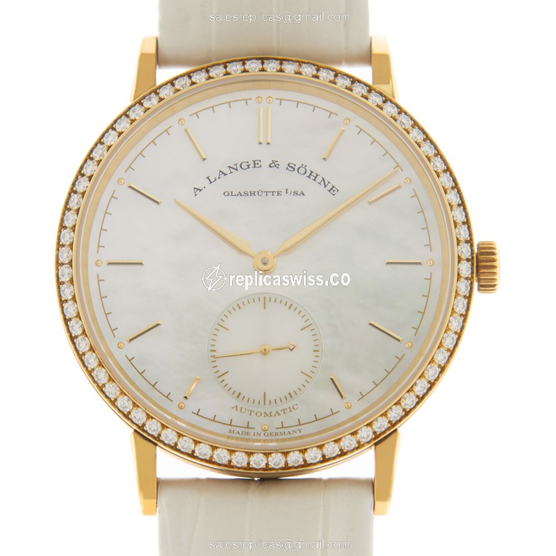 A Lange & Sohne SAXONIA Replica - Automatic - 18kt Gold - White Dial - Diamond Accents - Alligator White Strap - Luxury Replica SAXONIA Watch
