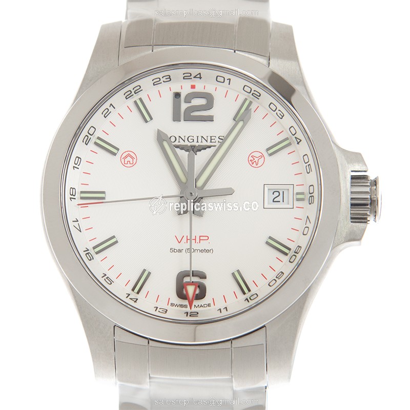 Longines CONQUEST Quartz - Stainless Steel Case, Silver Dial, Clasp