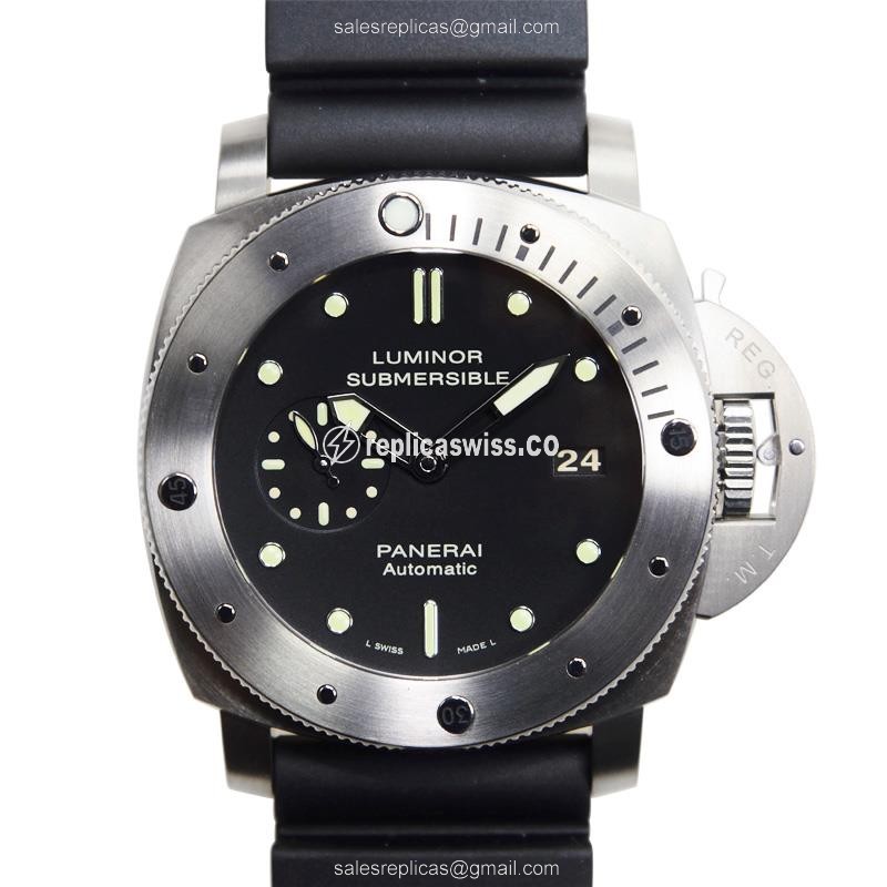Panerai PAM00305 LUMINOR Replica - Automatic - Titanium Case - Black Dial - Rubber Strap - Buckle Clasp