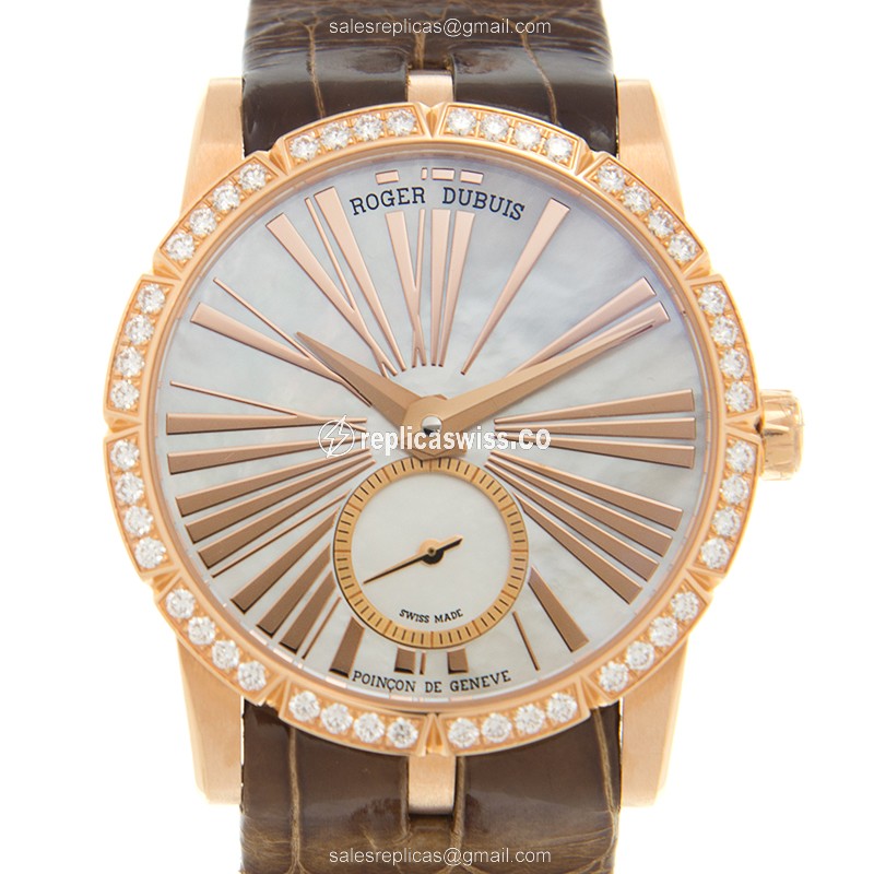 Roger Dubuis RDDBEX0493 EXCALIBUR - Automatic - 18kt Rose Gold Case - Diamonds - White Dial