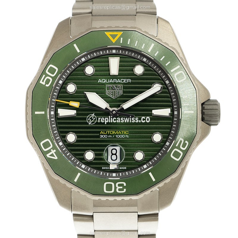 Tag Heuer Aquaracer Replica - Automatic - Green Dial - Steel Case - Silver Band